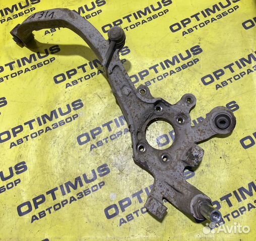 Кулак задний левый Hyundai Sonata