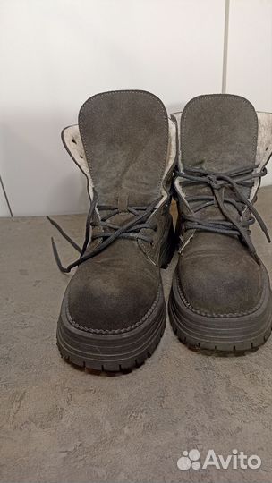 Ботинки женские 38 miu miu