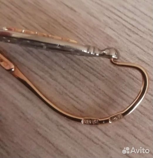 Золотые серьги