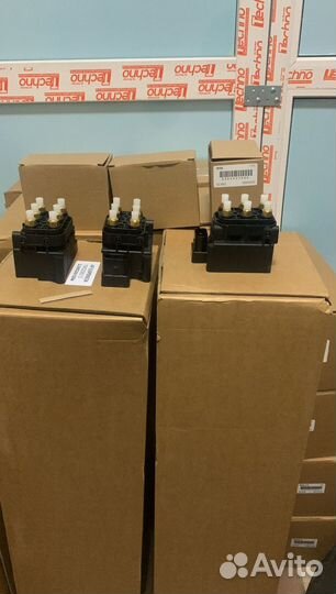 Блок клапанов Mercedes W166