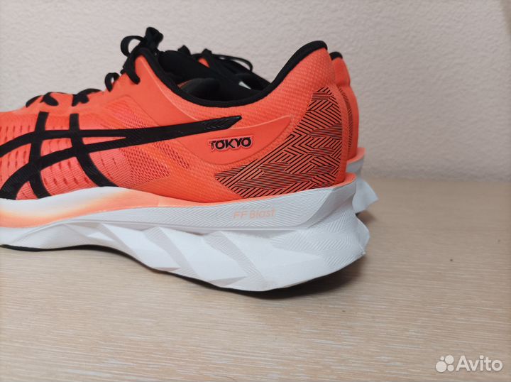 Кроссовки беговые asics novablast tokyo оригинал