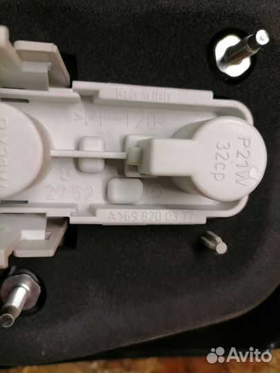 Фонарь правый Mercedes Benz B (W245)