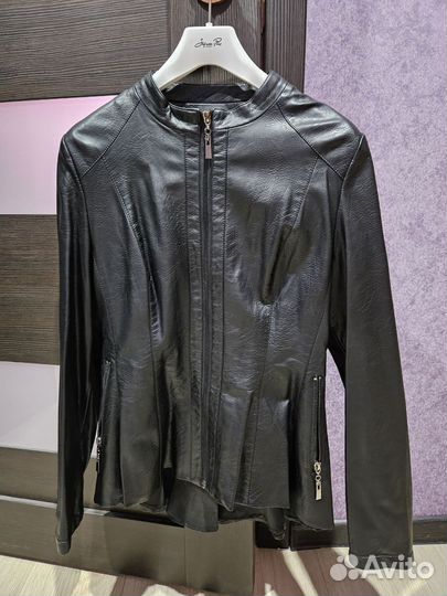 Куртка новая экокожа
