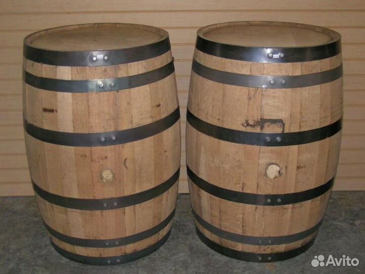 Деревянная бочка