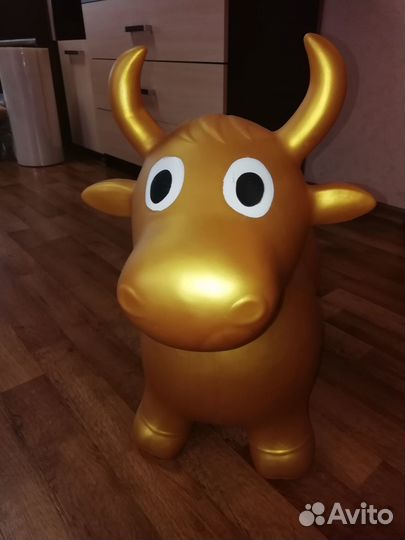 Корова скакунишка для детишек