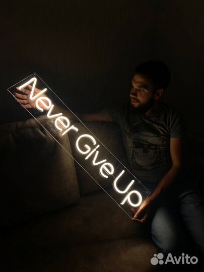 Неоновая вывеска 00072