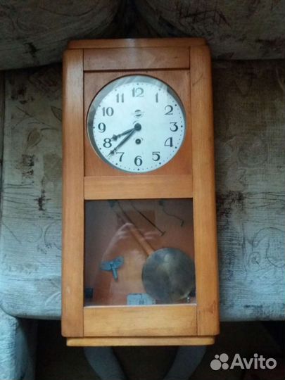 Часы настенные продам
