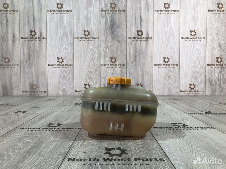 Бачок расширительный Opel Astra H хэтчбек Z16XER