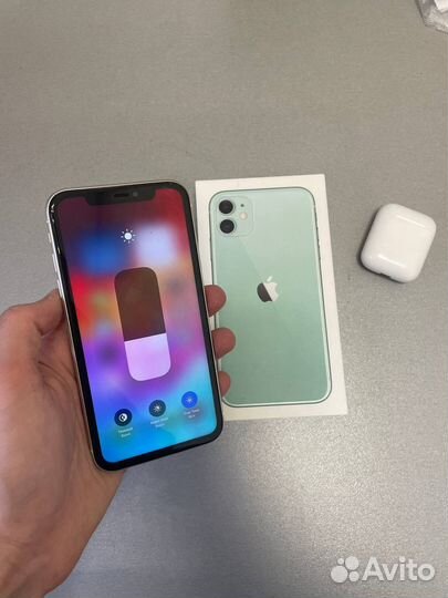 iPhone 11, 64 ГБ