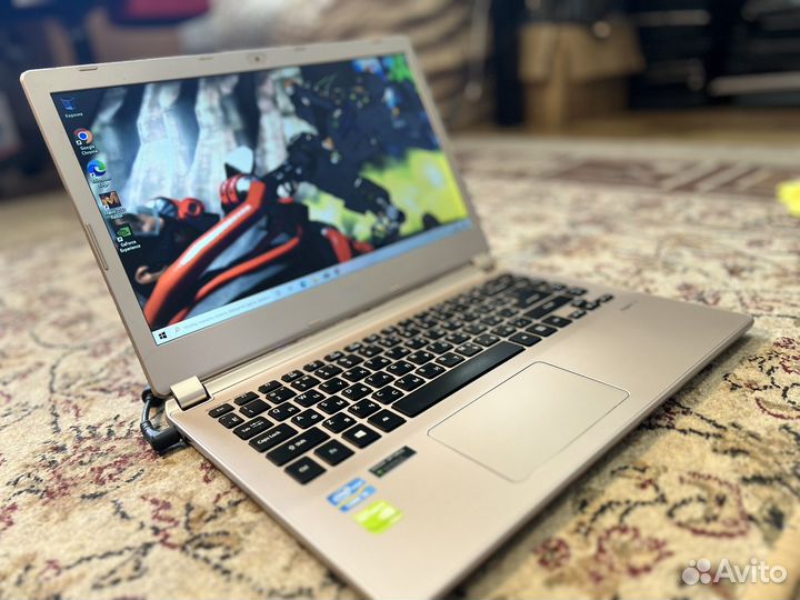 Игровой Ноутбук Acer core i5/8гб/ssd/GT 740m