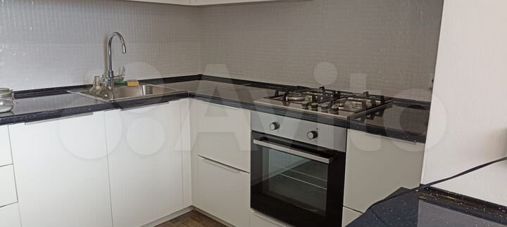 1-к. квартира, 58 м², 11/14 эт.