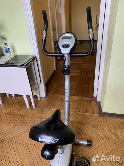 Велотренажер б/у HousFit