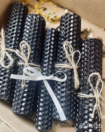 Свечи из вощины с травами и маслами