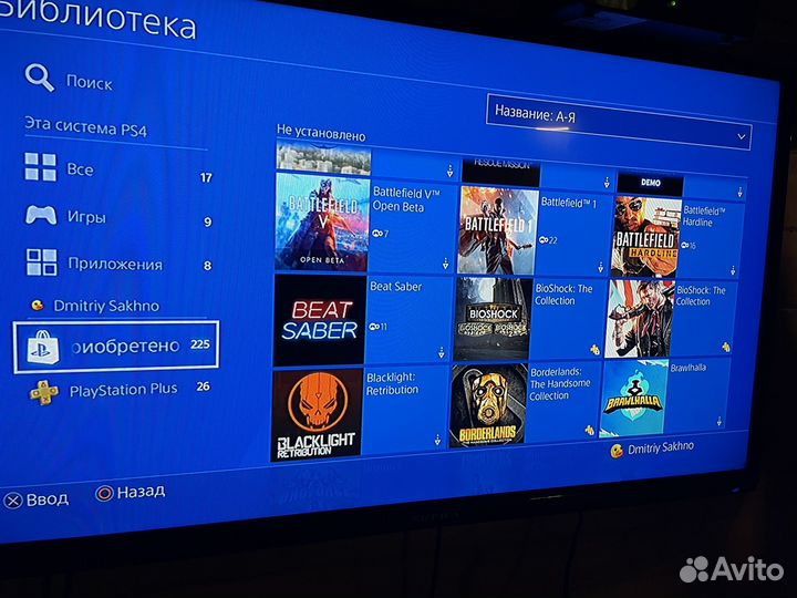 Sony PS4, 2 джостика, 225 игр