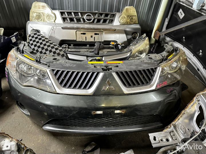 Ноускат Mitsubishi Outlander XL 2006-2010