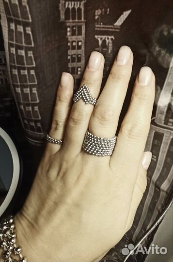 Кольца из бисера ручной работы