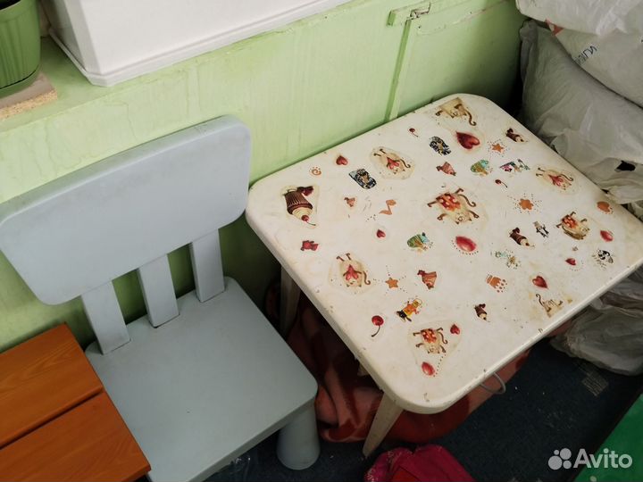 Детский стол и стул IKEA