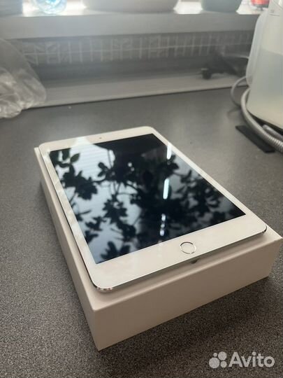 iPad mini 4 128gb