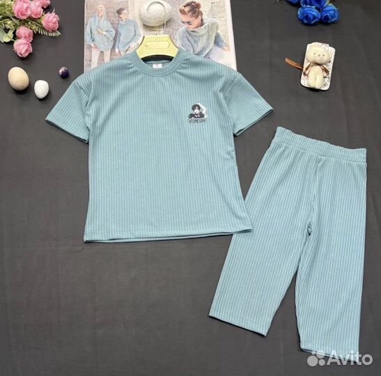 Костюм в рубчик детский 114-122 размер