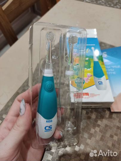 Звуковая электрическая зубная щётка cs medica