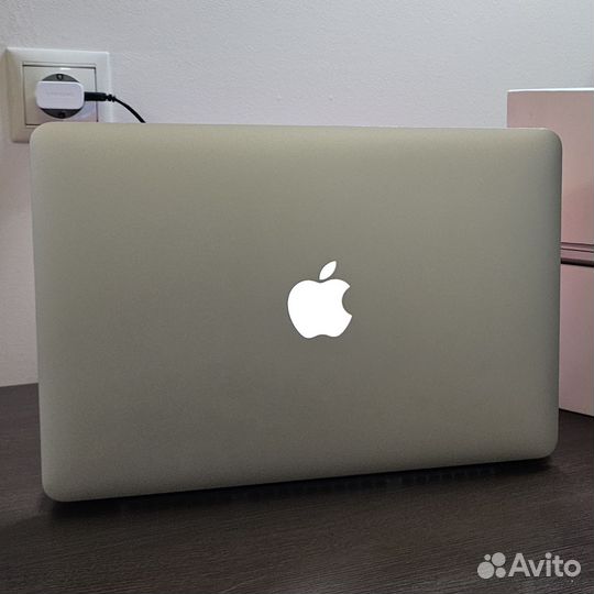 MacBook Pro (Retina, 13, Late 2012) A1425