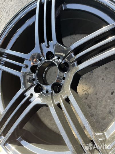 Диски Mercedes R18 AMG