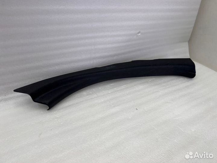 Накладка порога внутренняя Toyota Camry V50/V55