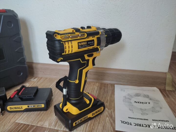 Шуруповерт dewalt 21v