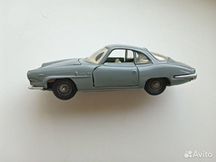 Модель 1:43 СССР Alfa Romeo Giulia SS