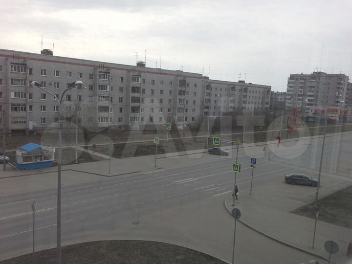 1-к. квартира, 40 м², 4/9 эт.