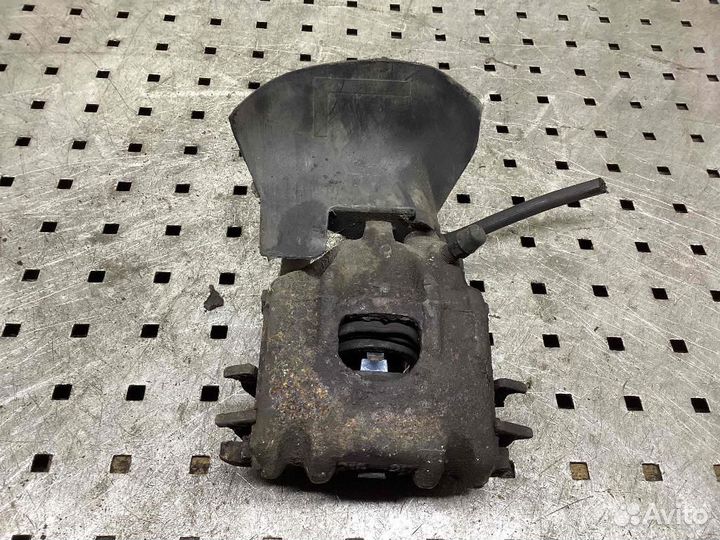 Суппорт передний левый Volkswagen Polo