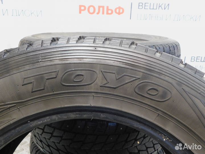Toyo Open Country I/T 215/65 R16