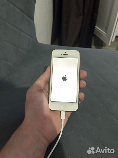 Apple iPhone 5 неработающий