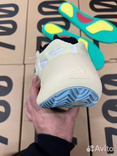 Adidas Yeezy Boost 700 v3 Azael