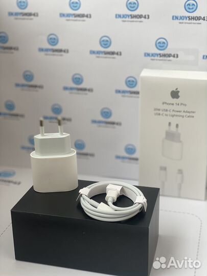 Быстрое зарядное устройство для iPhone 20w (1:1)