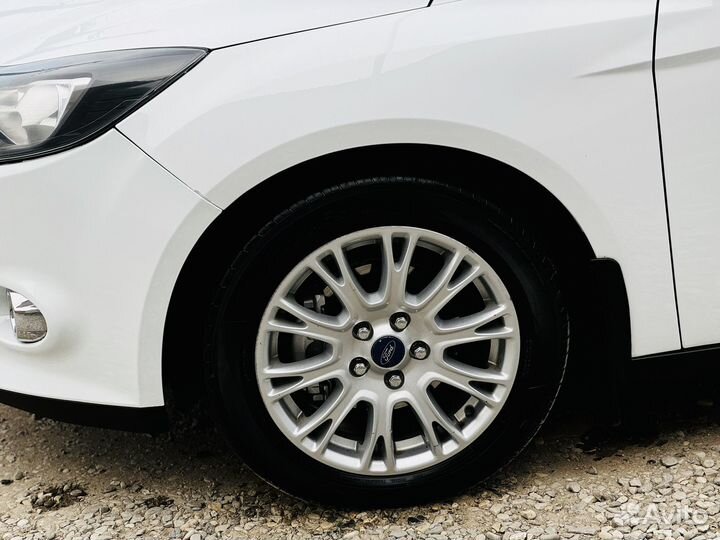 Ford Focus 1.6 МТ, 2012, 237 000 км