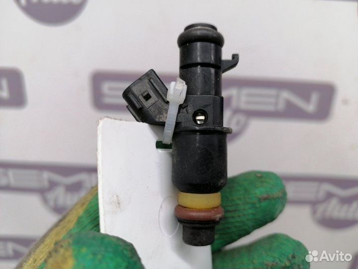 Форсунка Honda Civic FD1 FD7 R18A R18A1 R18A2