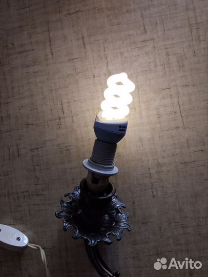 Настенный светильник бра