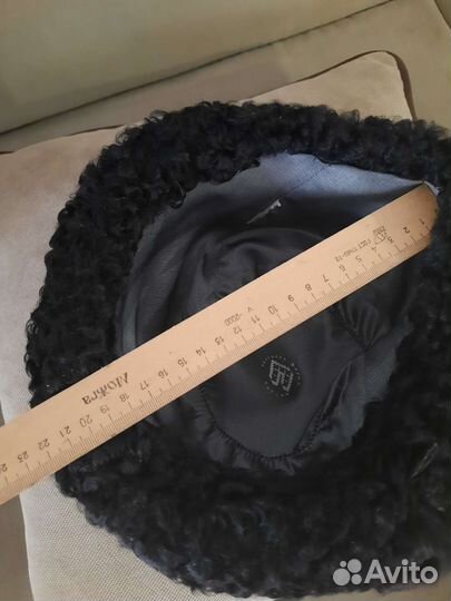 Шапка каракулевая