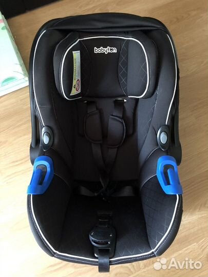 Автомобильное кресло babyton
