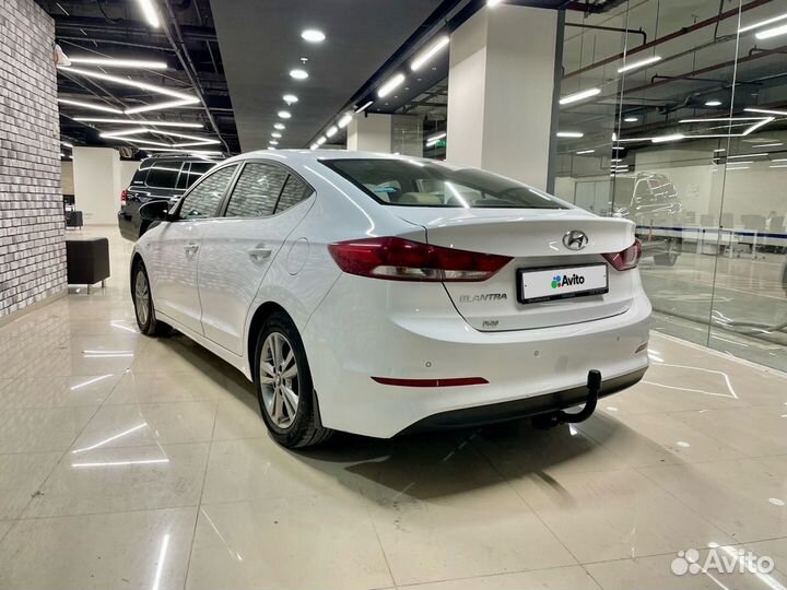 Hyundai Elantra 1.6 AT, 2016, 174 171 км