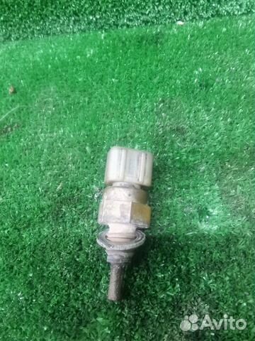 Датчик температуры охлаждающей жидкости Kia Sephia