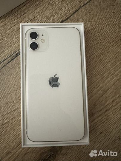 iPhone 11, 128 ГБ