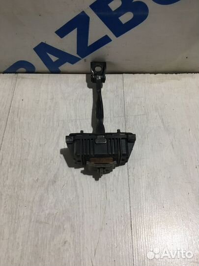 Ограничитель двери jaguar XF 3.0 ат aj30