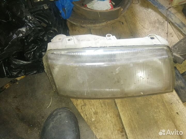 Фары Volkswagen Passat b4