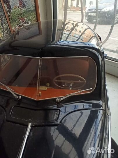 Модель зис 110 1945 — 1958 гг. чёрный 1:10