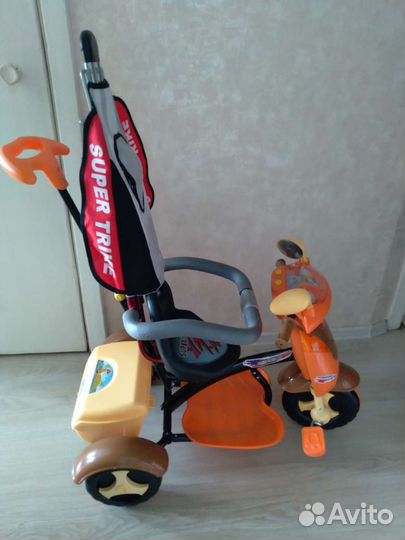 Трехколесный велосипед