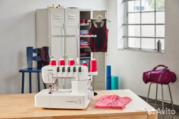 Распошивальная плоскошовная машина Brother CV 3550