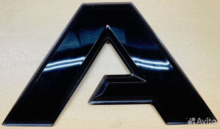 Черная эмблема JAC T9