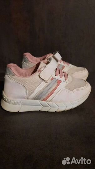 Кроссовки для девочки